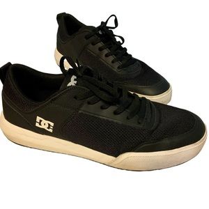 DC Transit ADYS700227 Mens Black Leather Skate Inspired Sneakers Shoes Size 12